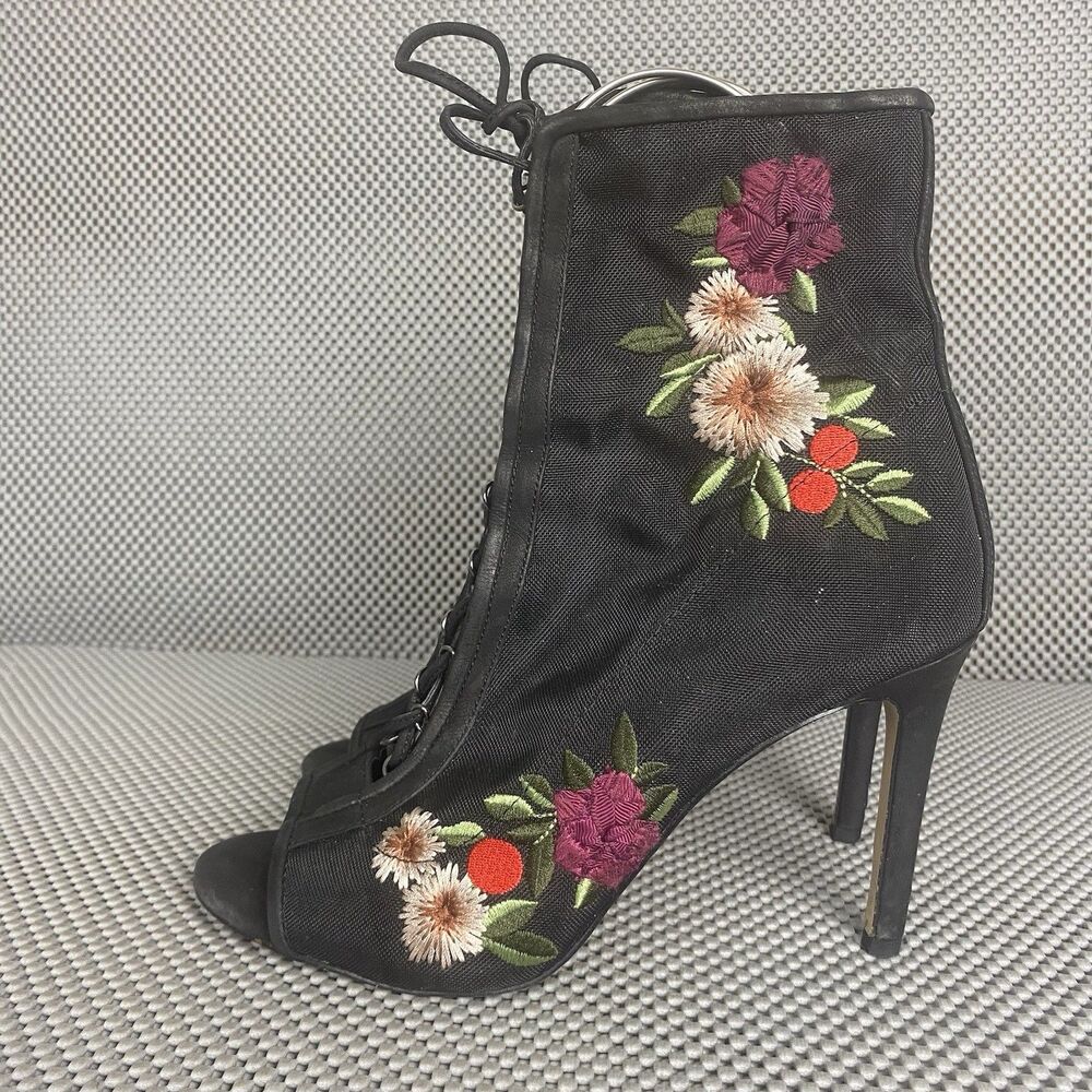 Gianni Bini Ankle Booties Heels Womens 9 M Black Floral Embroidered Zipper - Picture 2 of 14